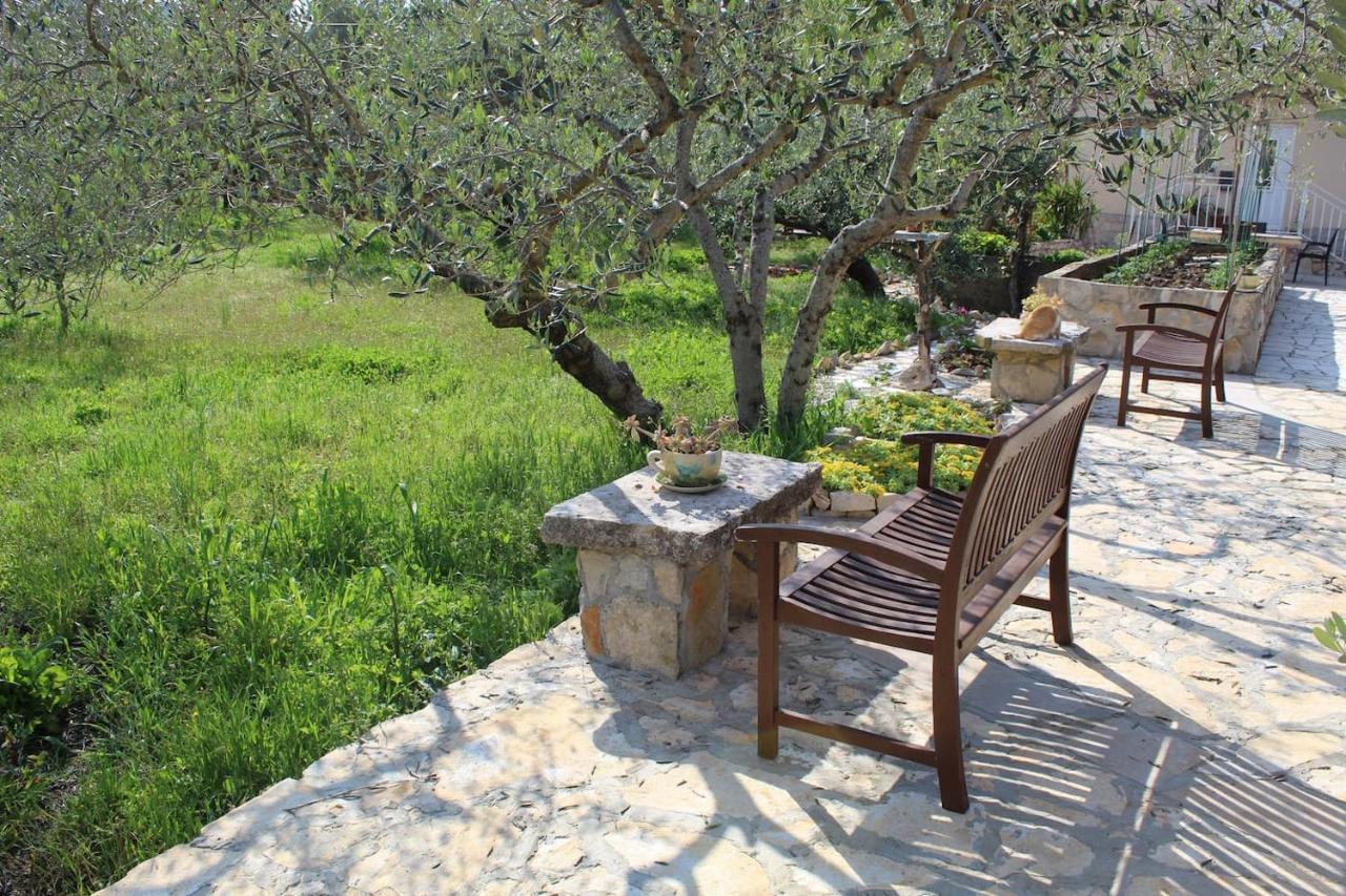 Spacious Bedroom For Two With Pool View - Pansion Hajduk Đảo Korčula Ngoại thất bức ảnh