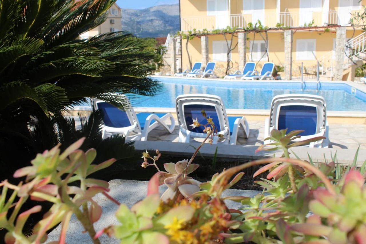 Spacious Bedroom For Two With Pool View - Pansion Hajduk Đảo Korčula Ngoại thất bức ảnh